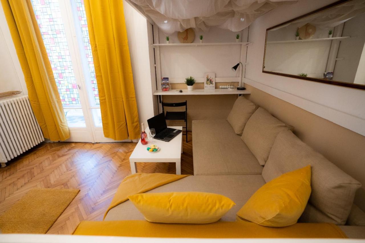 Cozy Studio Cismigiu Garden Lägenhet Bukarest Exteriör bild